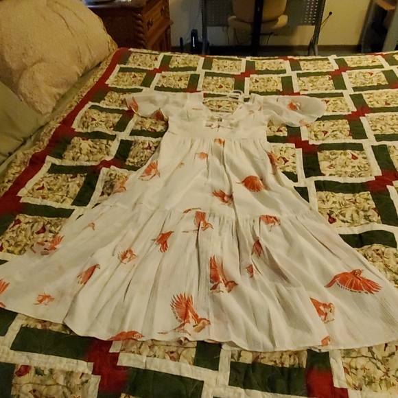 DRESS - Picture 4 of 8